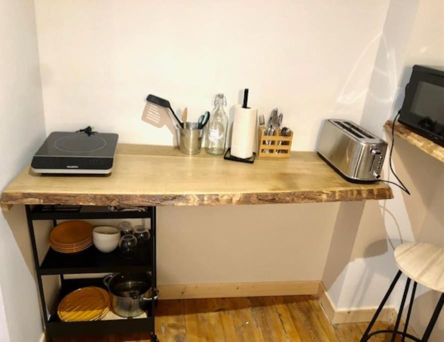 Le Terracotta Central - Lumineux Apartment แซงต์-เอเตียน ภายนอก รูปภาพ